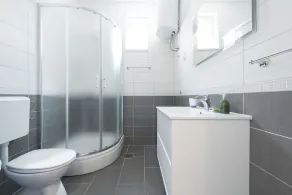 Luxury apartment on the beach 2 - Image 2