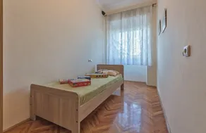 House 1072/5743 (Istria - Pula), 2800m from the beach - Image 3