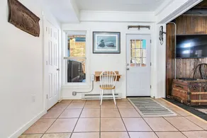 Empire House - Newly Remodeled Home - Image 3