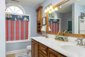 Pet Friendly, Wilson Lake, Dock, Boat Launch, 2 Slips, 4 bed 4 bath, lake view - Image 5