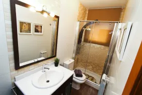 Terraced House with Private Pool - Image 4
