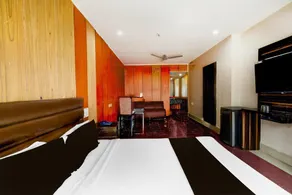 Deluxe Townhouse Narayanaguda Metro - Image 5