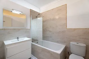 Appartement de vacances 'Orlando 103' avec piscine partagée, terrasse privée et Wi-Fi - Image 2