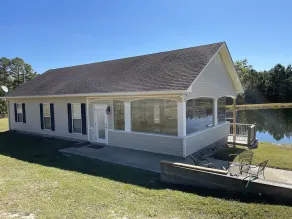 Serenity Cabin at the Altamaha River- Fishing & Hunting Paradise - Image 5