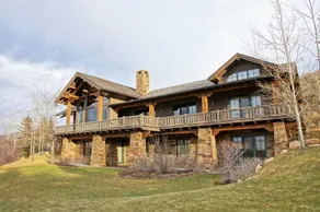 Luxury Mountain Retreat Near Beaver Creek with Hot Tub + Game/Media Room - Image 4