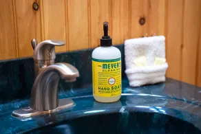 Pinnacle Pointe-Breathtaking Long Range Panoramautsikt vid 4200 ft w / Hot Tub - Image 3