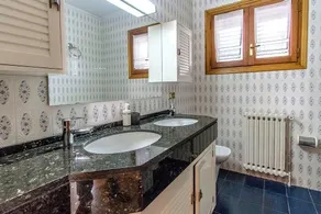 Mountain view villa with private pool near Costa Brava - Image 5