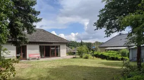 Ferienhaus mit Eigenem Garten, Großer Terrasse und Gartenhaus mit Veranda - Image 4