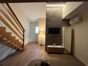 At Peter's Shed, superior quadruple room with private bathroom - Image 4