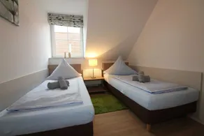 ROB 17 for 6 persons, approx. 86 sqm, pets - Feriendorf Robbenplatte Burhave - Image 5