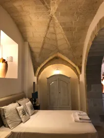 WINERY 1700 historiskt hus med privat pool och stor trädgård - Image 5