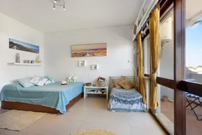 Studio At The Beach - Image 5