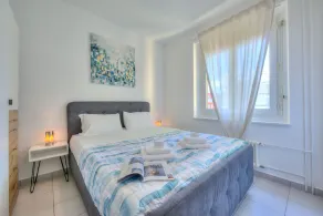 Casa Palma - Family Apartment with Parking, Lugano, Switzerland - Image 5