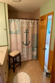 OUR RIVERSIDE RETREAT W/PRIVATE HOT TUB - OPEN YEAR ROUND - Image 5
