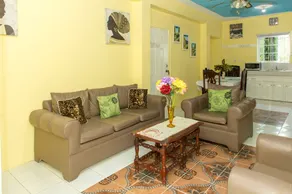 Short and longTerm ,Vacational rental home. - Image 4