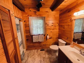 Maine See Blockhaus, voll ausgestattet, 3 Bett, 2bath, 8 Personen, Whirlpool, Boote - Image 3
