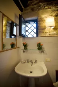 Melanzio holiday apartment with garden and swimming pool - Image 2