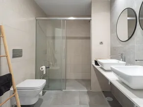 The Links II Premium Apartment 2323 - Image 2