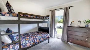 Katta Cottage: Family Accommodation Mansfield - Image 5