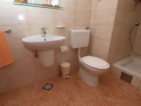 Apartment 531/1272 (Istria - Stinjan), 700m from the beach - Image 2