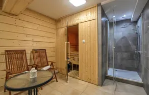 Gorgeous Home In Huba With House A Mountain View - Image 2