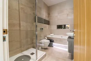 Northumberland Luxury Stays - The Chivits - Image 4