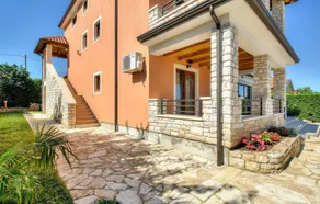 Cozy home in Buje with private swimming pool, can be inside or outside - Image 4