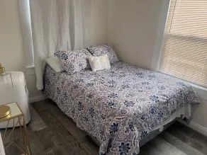 Cozy LBC house - Image 5