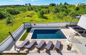 Stunning home in Zadar - Image 4