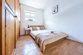 Town center apartment in Bishops Stortford - Image 5
