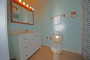 Welcome to Mermaid Haven! The perfect spacious home for your Rock Hall vacaction - Image 4