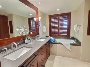 Luksuriøs Suite med havudsigt - Strandvillaer ved stranden ved Ko Olina 8. FL # OT824 - Image 3