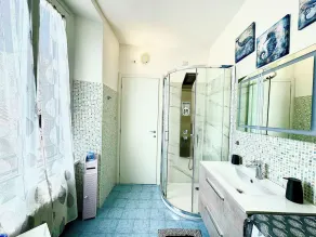 Apartment in Como Lake, city center. Free garage, A/C and Wi-fi - Image 4