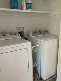 Récemment rénové belle maison de 6 chambres dans la jetée de Narragansett - Image 3