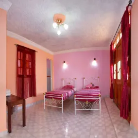 Hostal Casal - Image 5