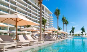 Luxurious Cancun Getaway! Located on an almost private beach! - Image 2
