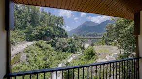 The Big Bridge- A Boutique Hotel On A Bridge - Image 5