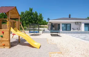 Beautiful Home In Glavina Gornja - Image 3