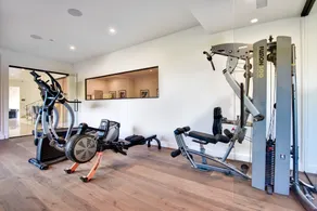 Luxury Resort Style Hollywood Hills Villa - Image 4