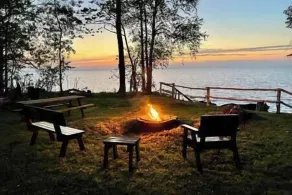 !!Private Beach Access!! ~Cozy Lake Superior Cabin - Image 4