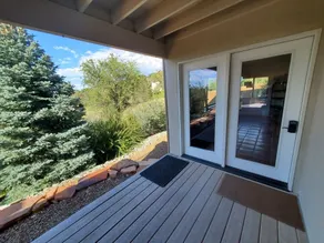 Great views, quiet, close to Acker park and a short walk to whiskey row! - Image 4