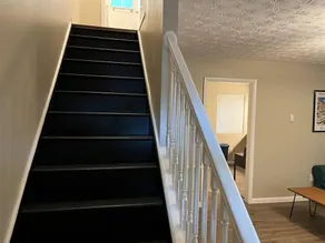 Carter #6, Two Bedroom Apartment near Xavier - Image 3