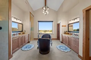 The Pool House - Image 2