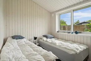 Hyggeligt sommerhus nær vandet - Image 4