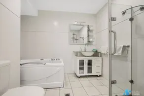 Batemans Bay Apartment - Image 5