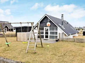 Cozy Holiday Home in HarboÃ¸re near North Sea & Beach - Image 4