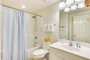 Gulf Views! 9th-Floor Majestic Beach Resort Condo - Image 5