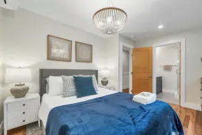 Lovely Beach house in GRB - Heated pool! - Image 4