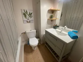 Preciosa casa con jardín y piscina - Image 2