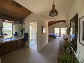 Private Ranch with Endless View! - Image 3